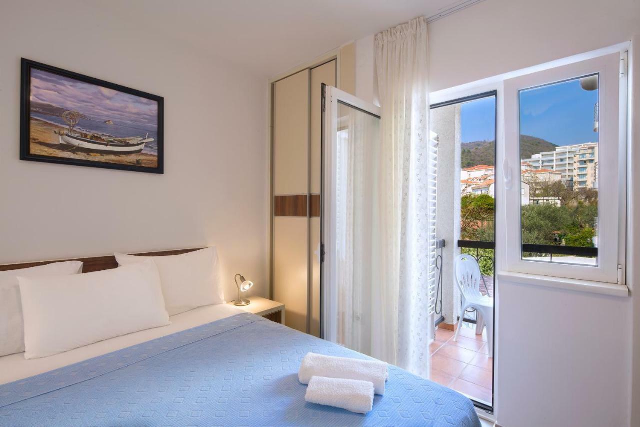 Apartment Ivanovic Family Bečići Extérieur photo